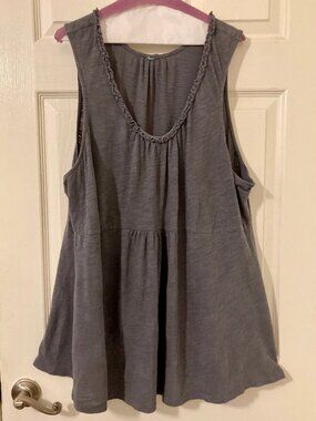 Good Condition, SZ 2X, Layering Tunic Tank, Grey Gray